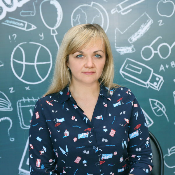 Матющенко Светлана Ивановна.